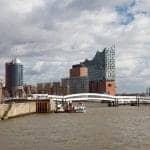 fähre landungsbrücken elbphilharmonie